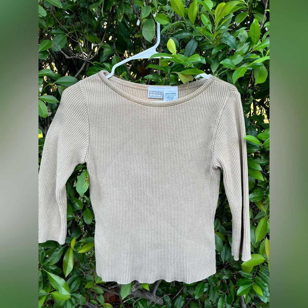 VINTAGE ARIZONA MID-SLEEVE TOP